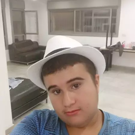 יוסי, 23רחובות 