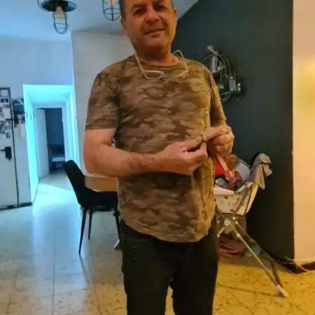 משה, 66שדרות 