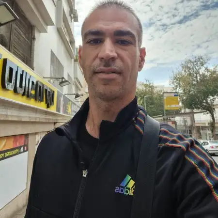 אבי, 47בני ברק 