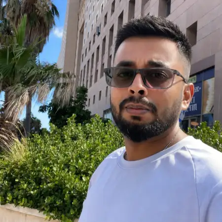 Dilshan, 36חיפה 