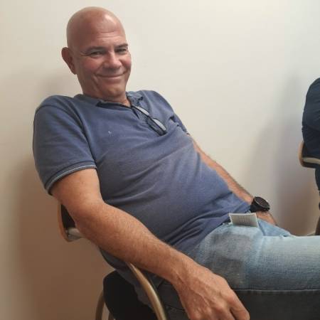 Ronen, 60  באר יעקב  באתר הכרויות רוצה למצוא   אשה 